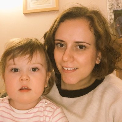 Profile Picture of Hazel King (@HazelKing25) on Twitter