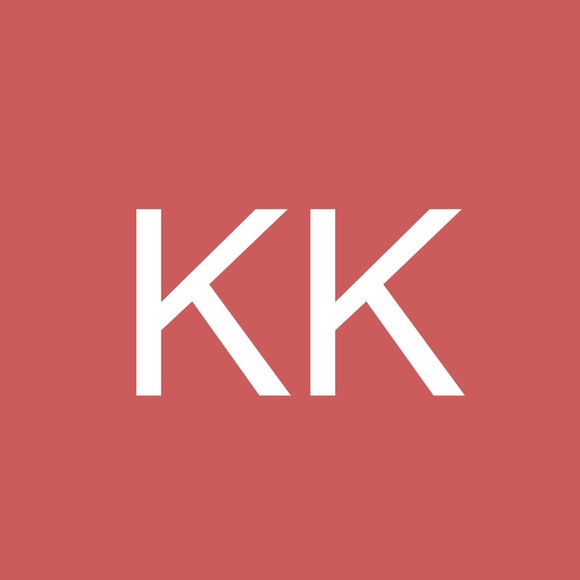 Profile Picture of Kieutmfg Kieutmfg (@kieutmfg) on Poshmark