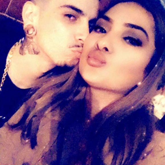 Tico n nataly Freyre - Poshmark Profile Picture of Tico n nataly Freyre (@t_freyre) on Poshmark