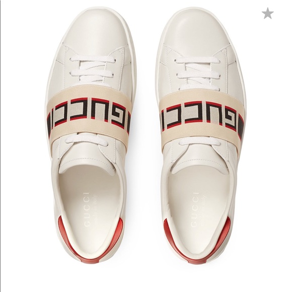 Profile Picture of Alejandro Valladares (@laruhesa) on Poshmark