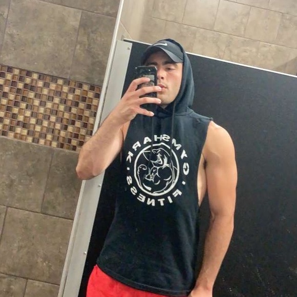 Profile Picture of Jacob Dowdy (@jacob_dowdy) on Poshmark