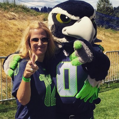 Profile Photo of Carrie Christianson (@Carriec4193) on Twitter