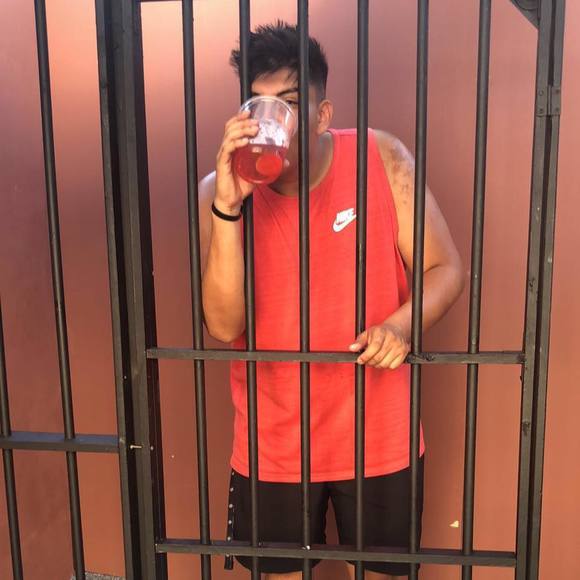 Profile Picture of Brian Montano (@b_montano7) on Poshmark