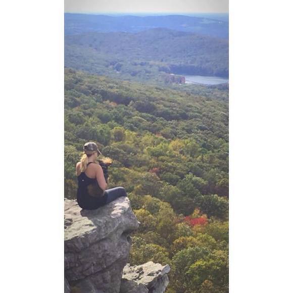 Profile Picture of Paula Nearhoof (@paula_nearhoof) on Poshmark