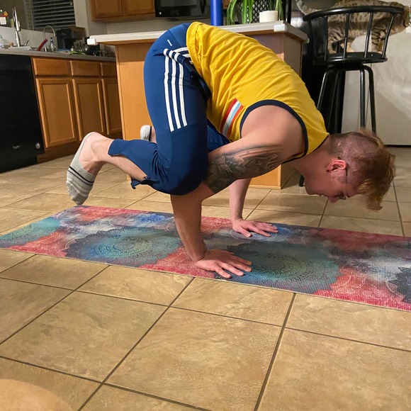 Profile Picture of David Welsh (@david_welsh) on Poshmark