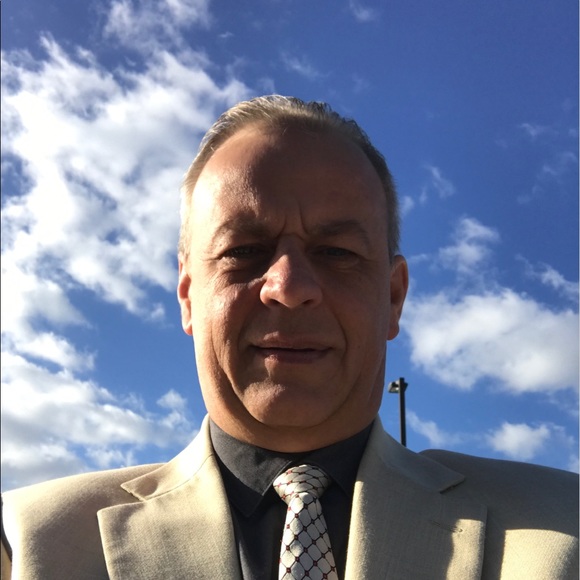 Profile Picture of Sorin Stefanescu (@detailsx3) on Poshmark