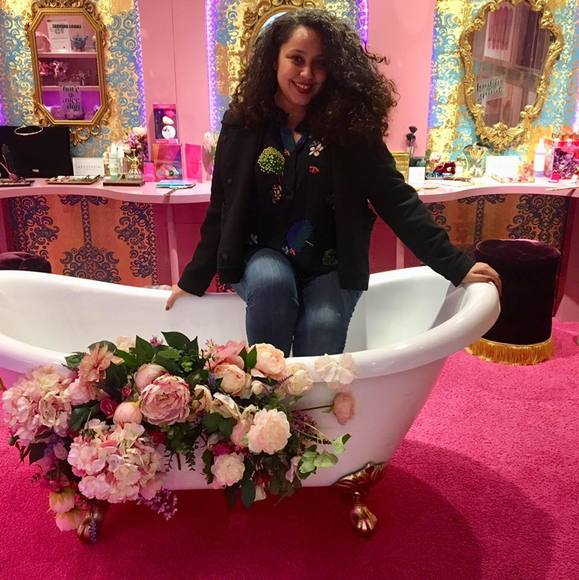 Profile Picture of Rosanna Plasencia (@r_plasencia) on Poshmark