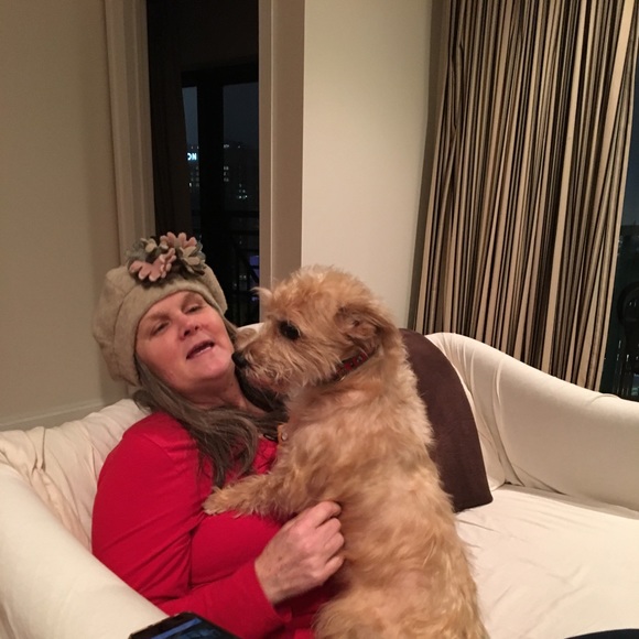 Profile Picture of Patti Deblass (@pdeblass) on Poshmark