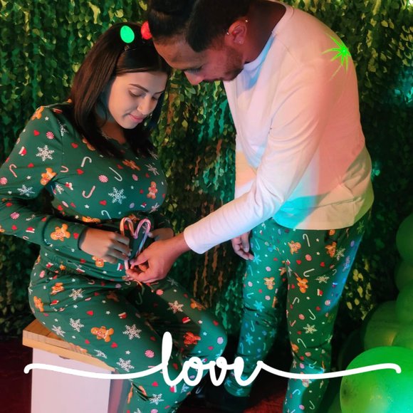 Profile Picture of Cristian David (@cristiandavi165) on Poshmark