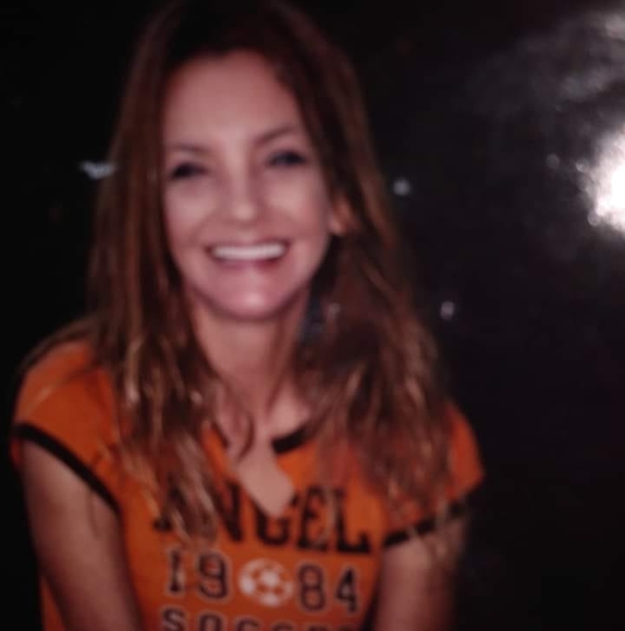 Profile Picture of Sonya Etzenhouser (@setzenhouser) on Poshmark