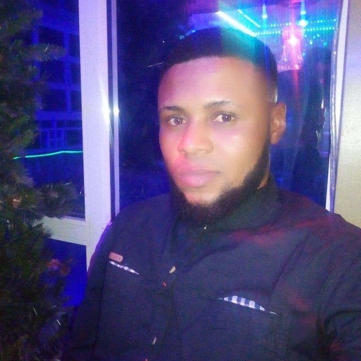 Profile Picture of Mikell (@michaelgloba) on Tiktok