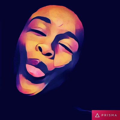 Profile Picture of Heather Hackett (@designfashionhh) on Twitter