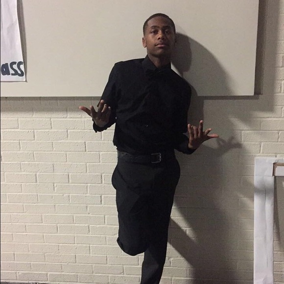 Profile Picture of Dillon Jefferson (@deethkidd) on Poshmark