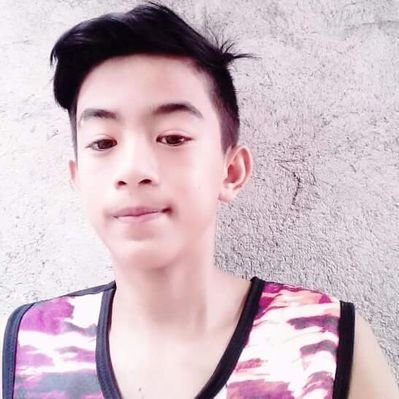 Profile Picture of Albert Valentin (@putolkilay) on Twitter