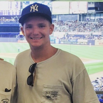 Profile Picture of Kyle Brennan (@elyksiemanym) on Twitter