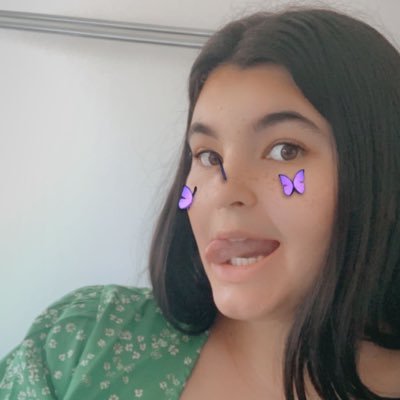 Profile Picture of Amelia (@ameliadean80) on Twitter