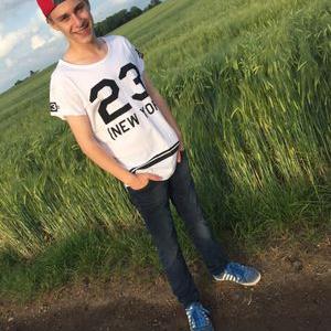 Profile Picture of Adi ✌ (@adrian_dietrich) on Twitter