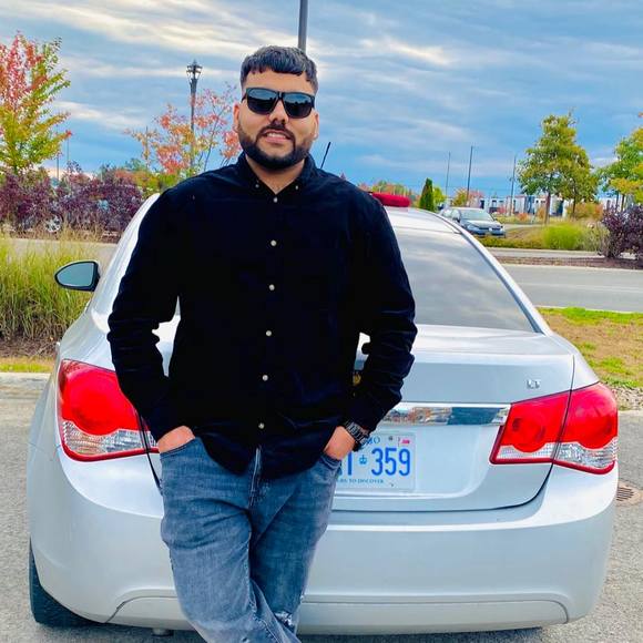 Profile Picture of Rahul Bajaj (@rahul_bajaj) on Poshmark