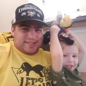 Profile Picture of Stephen Cuddy (@Cuddinator) on Twitter