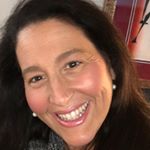 Profile Picture of Danielle Pavoni Lester (@dmpavoni) on Instagram