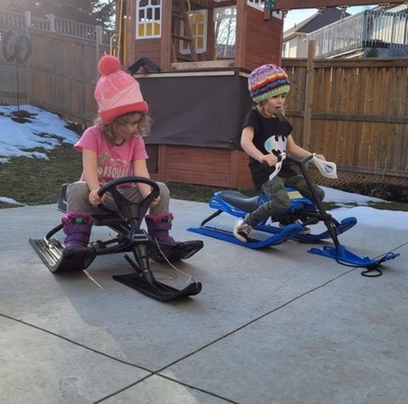 Profile Picture of Joey Gouveia (@joeyjrg1974) on Poshmark