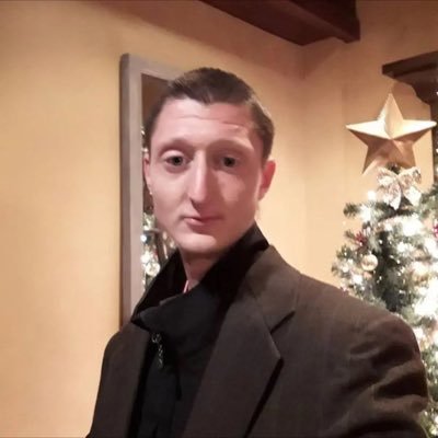 Daniel Larson - Twitter Profile Picture of Daniel Larson (@4pptb) on Twitter