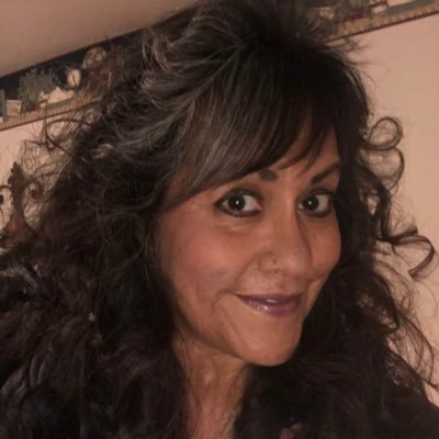 Profile Picture of Lisa Buchwalter (@LisaBuchwalter) on Twitter