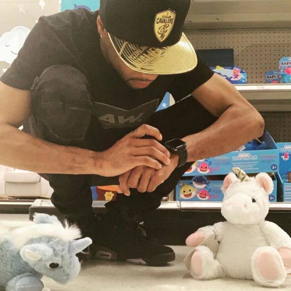 Profile Picture of Devon Solomon (@solomondevon5) on Poshmark