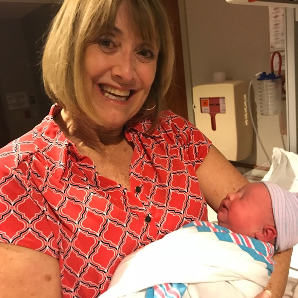 Profile Picture of Susan Sallet (@susanfll) on Poshmark