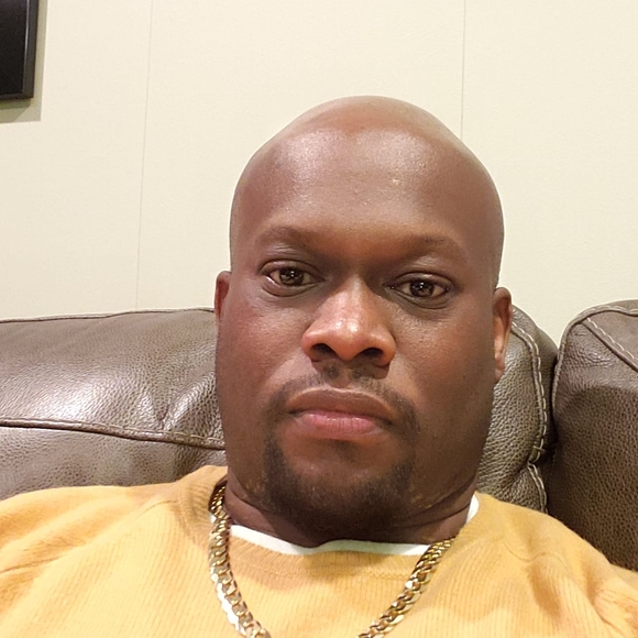 Profile Picture of Jonathan Whiters (@sportsman_guru) on Poshmark