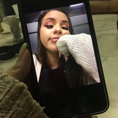Profile Picture of The DUFF (@RubyColferai) on Twitter