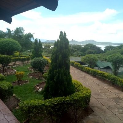 Profile Picture of Thomas Symon Dr. (@thomsymo) on Twitter