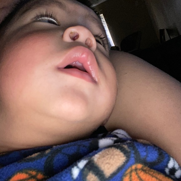 Profile Picture of Julia Pedroza (@amigaluna2763) on Poshmark