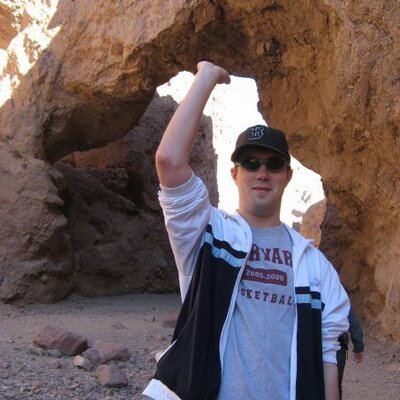 Profile Picture of Jon Hay (@jtothehay) on Twitter