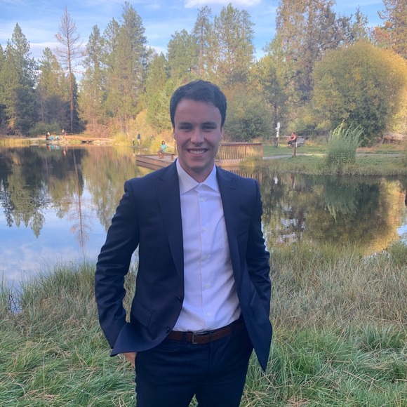 Profile Picture of Liam Walsh (@lpwalsh11) on Poshmark