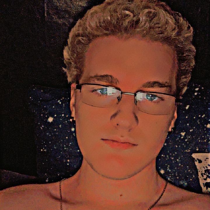 Profile Picture of Michael Grover (@mikegufg1) on Tiktok