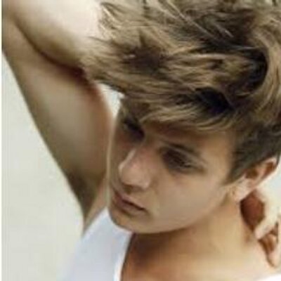 Profile Picture of Martin Ken (@Ken5Marti) on Twitter