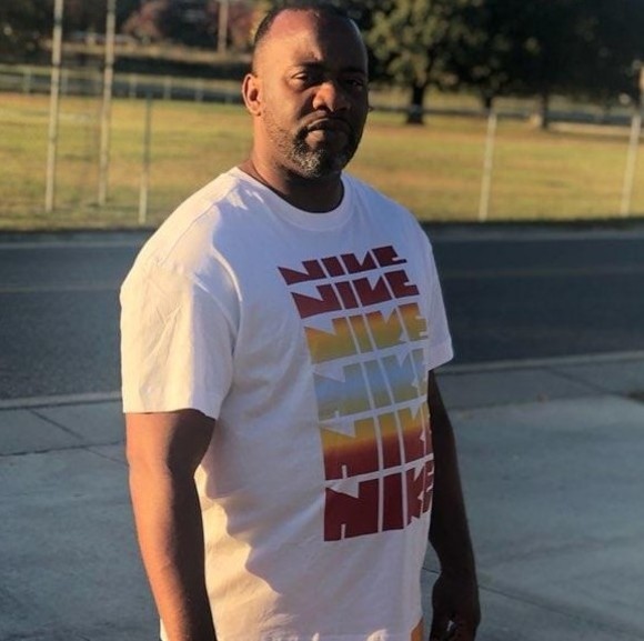 Profile Picture of Sedrick Davis (@sedrickdavis888) on Poshmark