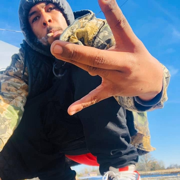 Profile Picture of Maurice Small (@anthonysmall676) on Poshmark