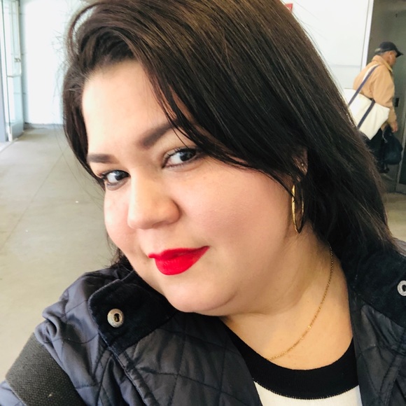 Profile Picture of Yahaira Jimenez (@yahajc) on Poshmark