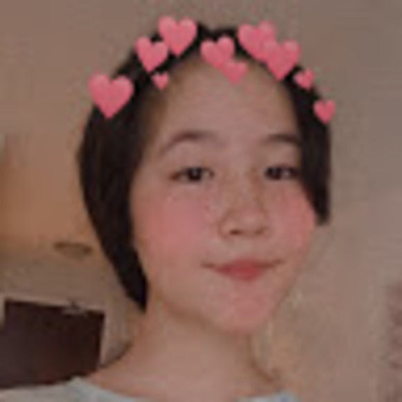 Profile Picture of Michelle Michka (@michellemichka) on Poshmark