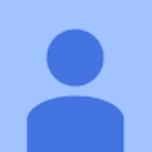 Profile Picture of Kate Poland (@kpoland40) on Poshmark