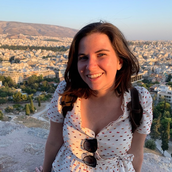 Sonora Troger - Poshmark Profile Picture of Sonora Troger (@sonorasaurus) on Poshmark