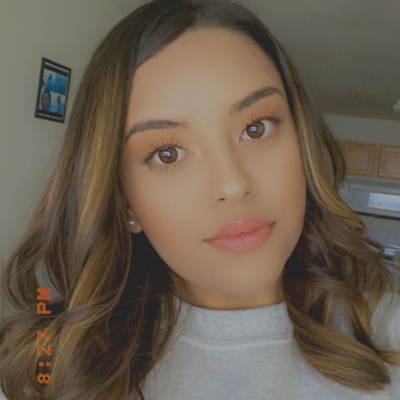 Profile Picture of Hailey Barela (@haileybarela5) on Poshmark