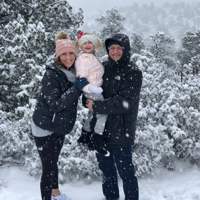 Profile Picture of Lindsey Gray Walton (@LindseyGWalton) on Twitter