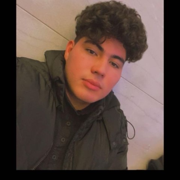 Javier Alexander - Poshmark Profile Picture of Javier Alexander (@javierviera397) on Poshmark