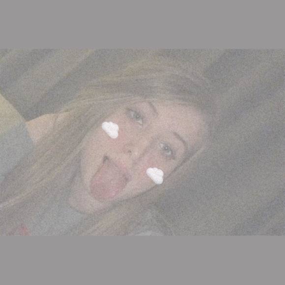 Profile Picture of Addison Collins (@addypaige22) on Poshmark