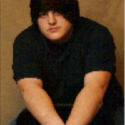 Profile Picture of Alex Beres (@feelinghoppy) on Twitter