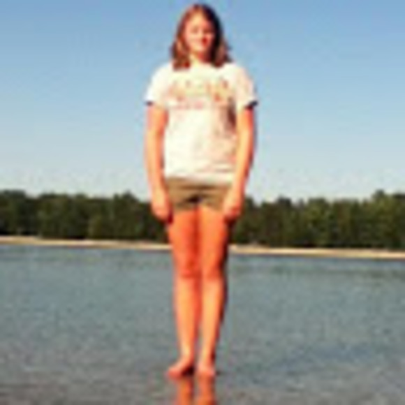 Profile Picture of Grace Peterson (@gpeterson7) on Poshmark