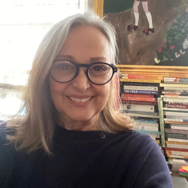 Profile Picture of Lisette (@asklisette) on Tiktok